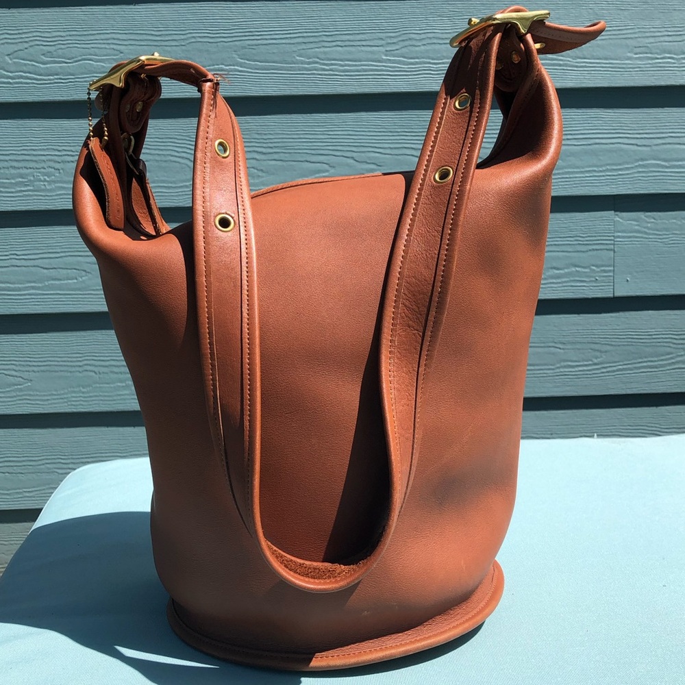 Vintage Coach Duffle Sac XL Leather Bucket Bag